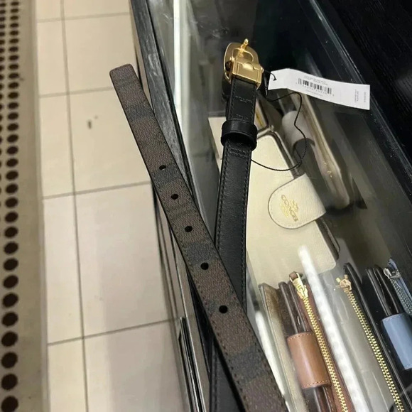 COACH Signature Buckle Cut To Size Reversible Eliza Belt 18 Mm CP367 IMAA8 - Picture 4 of 9